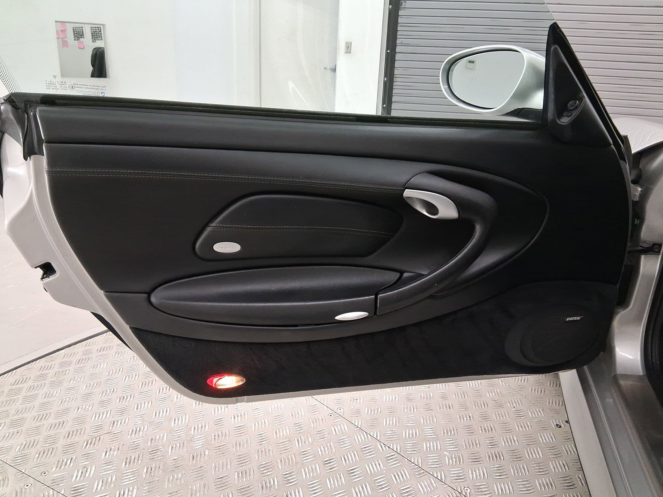 Used 2003 Porsche 911 Carrera 4S image 18