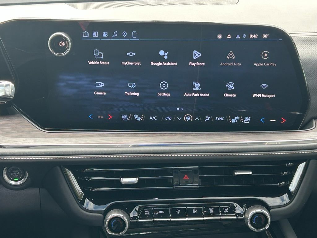 New 2026 Chevrolet Suburban Premier w/ Sun And Tow Package image 18