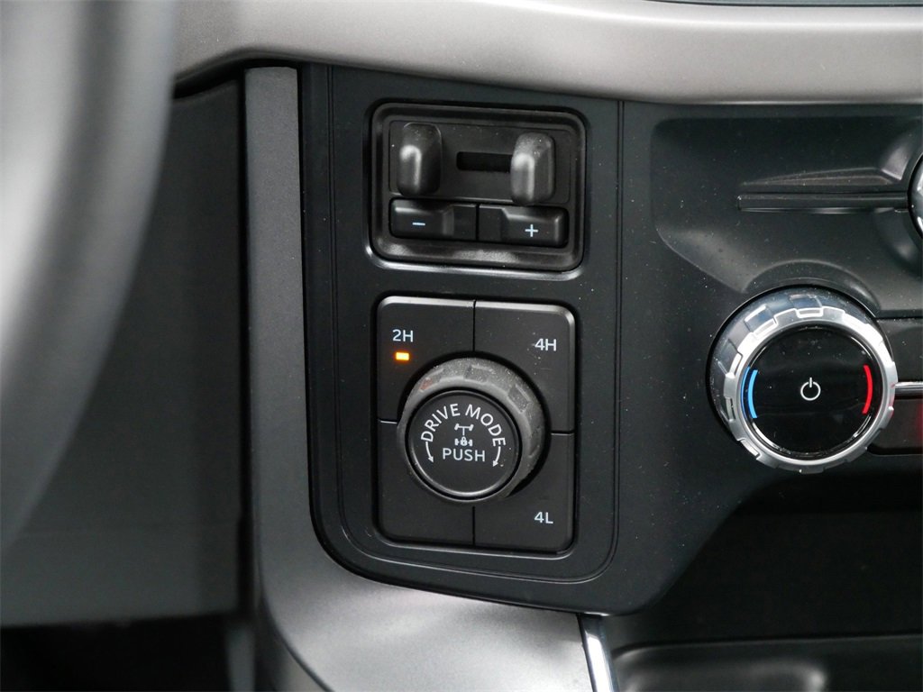 Used 2025 Ford F150 XLT w/ Equipment Group 302A MID image 12