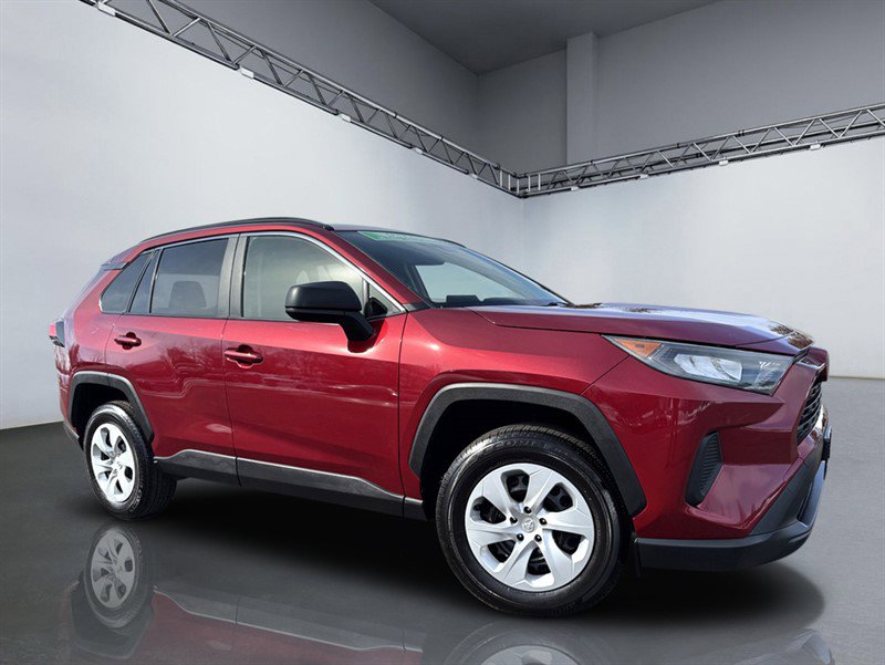 Used 2019 Toyota RAV4 LE w/ Carpet Mat Package AWD/4WD image 23