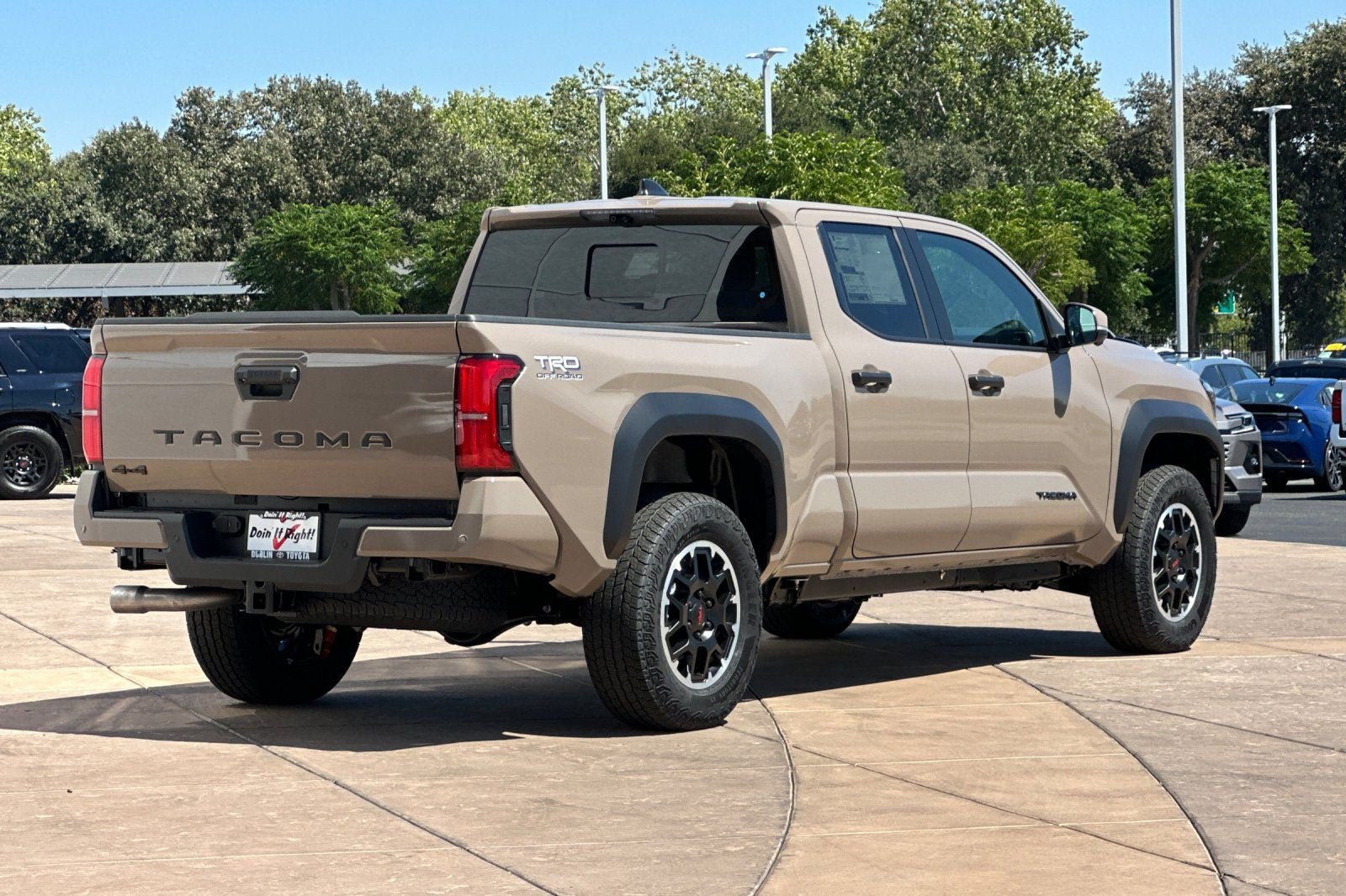 New 2026 Toyota Tacoma TRD Off-Road w/ TRD Off Road Premium Package AWD/4WD image 4
