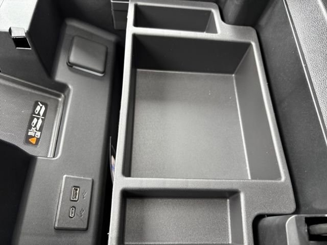 New 2026 GMC Sierra 2500 AT4X w/ LPO, Black Badging Package image 21