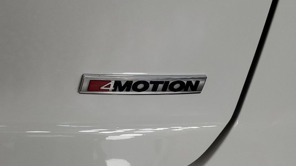 Used 2022 Volkswagen Atlas Cross Sport SE image 9