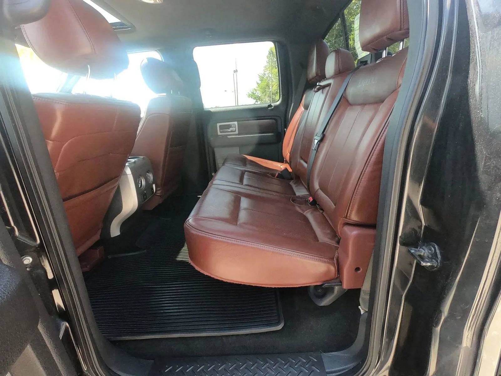 Used 2013 Ford F150 King Ranch w/ King Ranch Luxury Pkg image 26