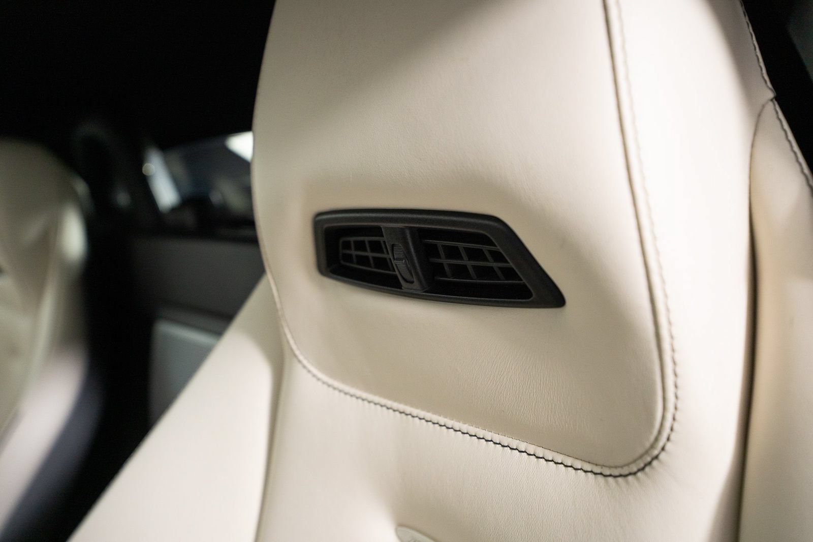 Used 2012 Mercedes-Benz SLS AMG Roadster image 50