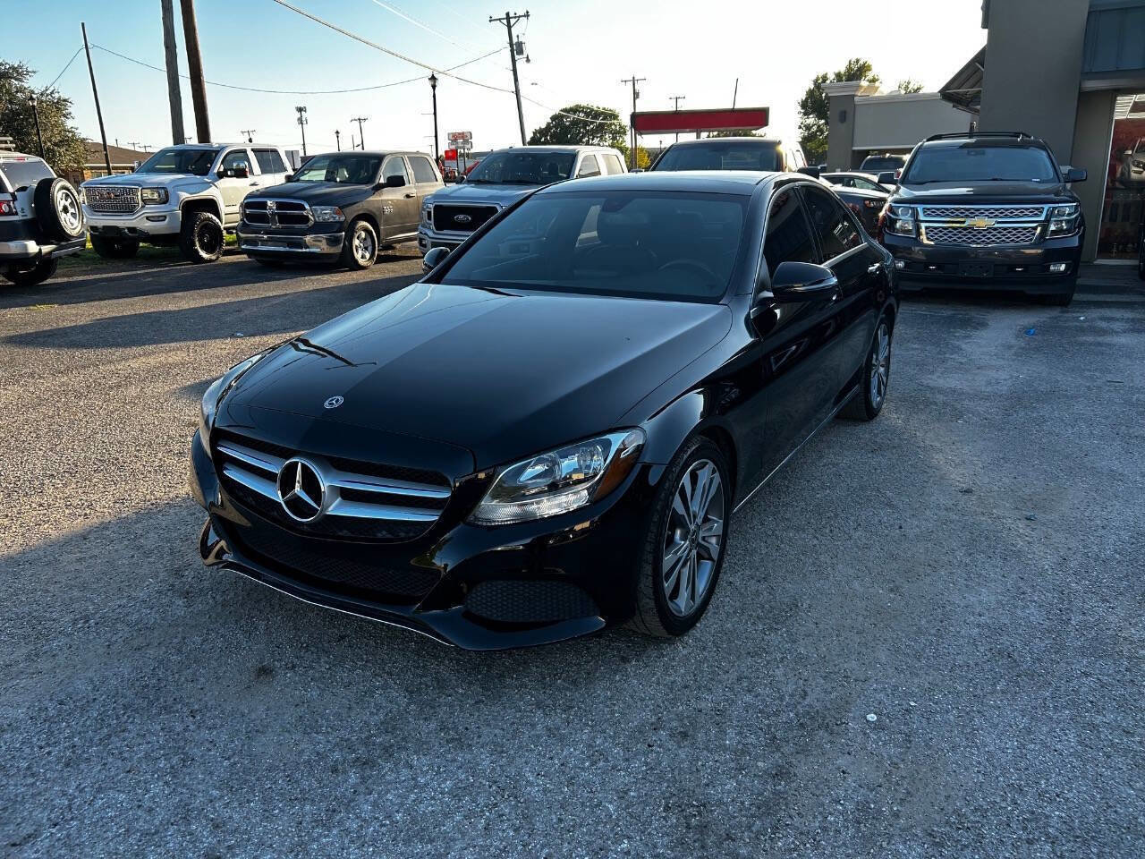 Used 2018 Mercedes-Benz C 300 Sedan w/ Premium Package image 1