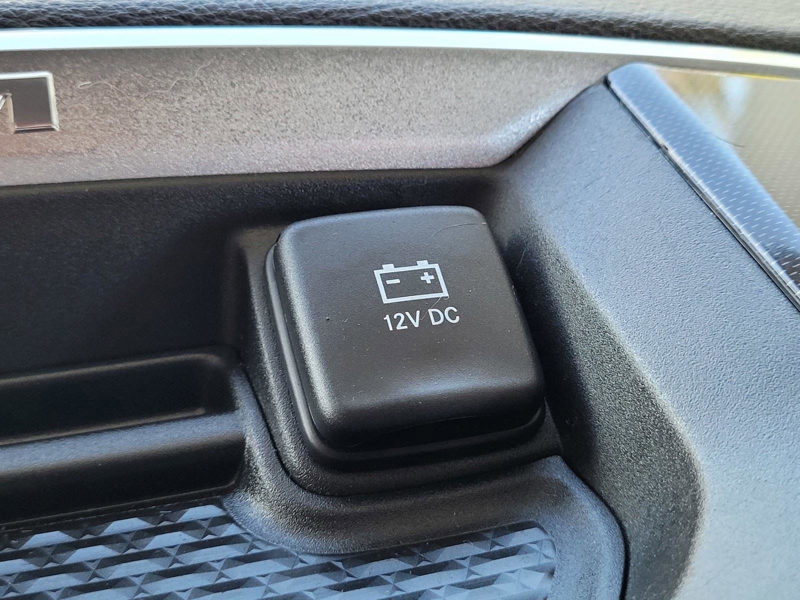 Used 2022 RAM 3500 Laramie w/ Night Edition image 16