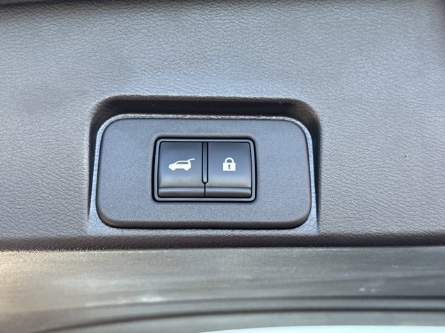 Certified 2023 Nissan Rogue SV w/ SV Premium Package image 11