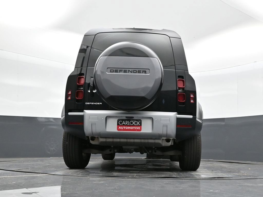 Used 2024 Land Rover Defender 110 S image 36
