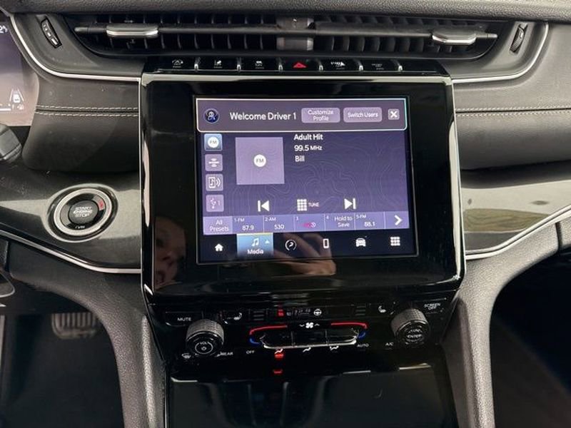 Used 2023 Jeep Grand Cherokee L Laredo w/ Luxury Tech Group I image 26