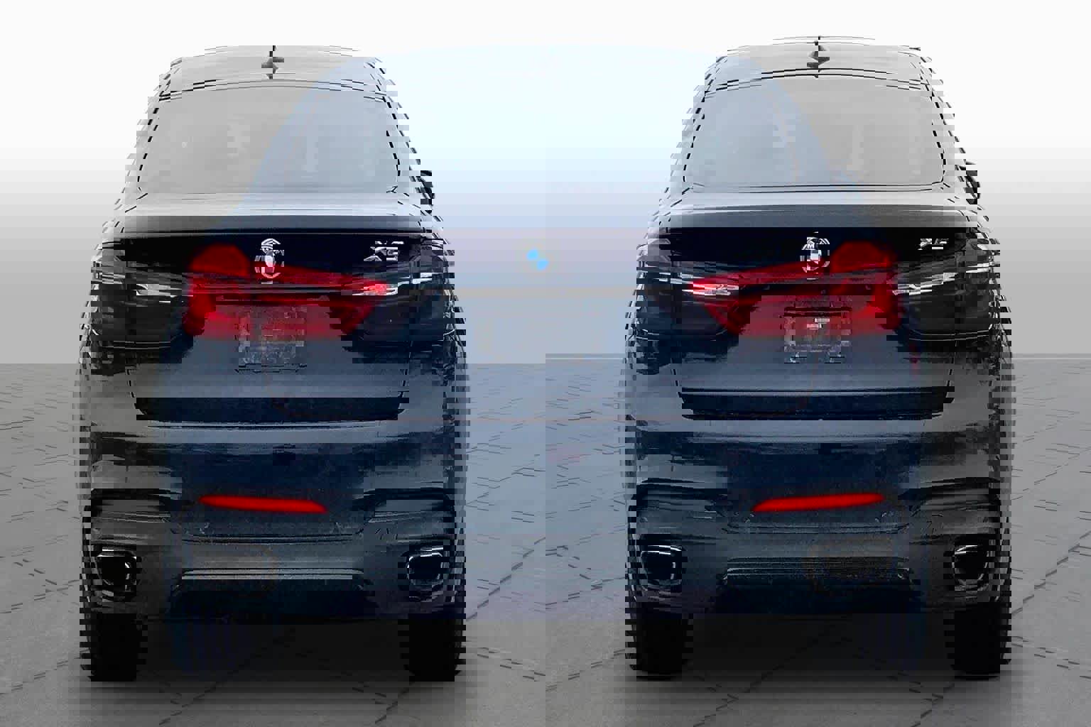 Used 2017 BMW X6 xDrive35i image 5