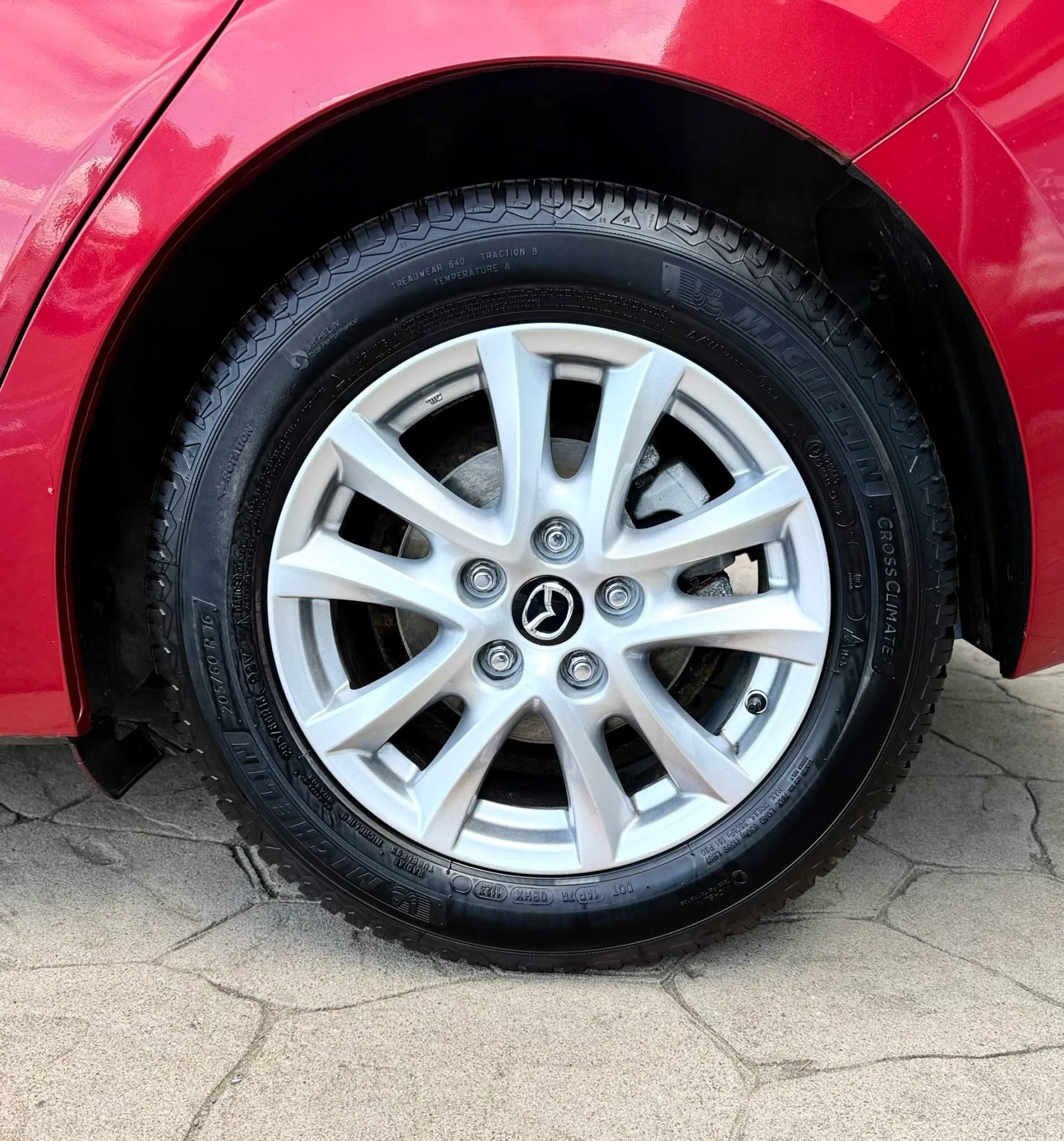 Used 2016 MAZDA MAZDA3 i Touring w/ Popular Equipment Package FWD image 43