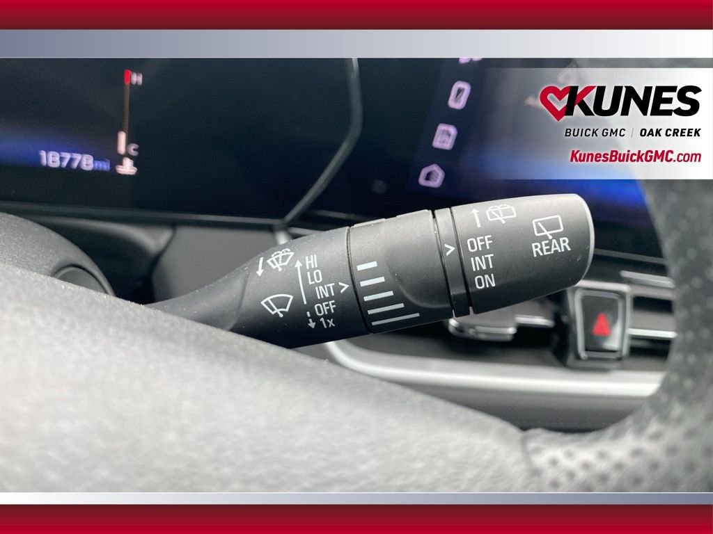 Used 2025 Chevrolet TrailBlazer LT image 15