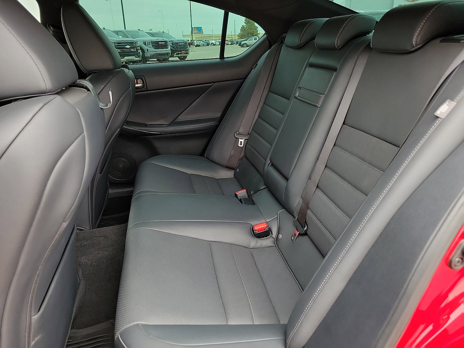 Used 2022 Lexus IS 350 F Sport w/ Dynamic Handling Package RWD image 8