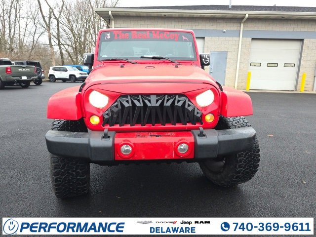 Used 2018 Jeep Wrangler Unlimited Sahara w/ Connectivity Group image 2