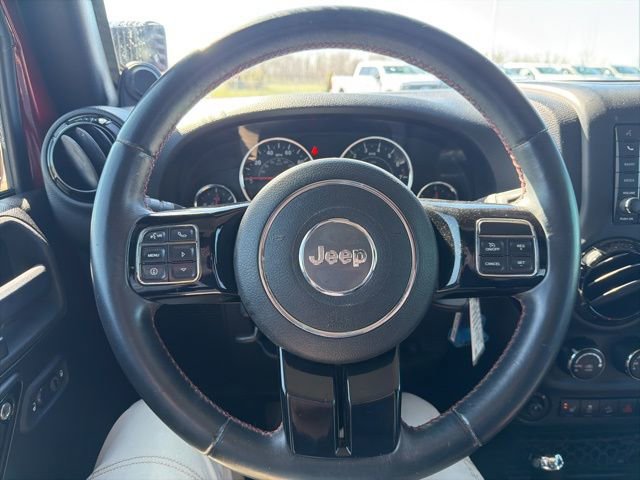 Used 2012 Jeep Wrangler Unlimited Sahara AWD/4WD image 34