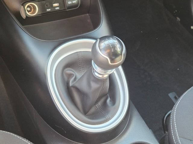 Used 2019 Kia Soul image 24