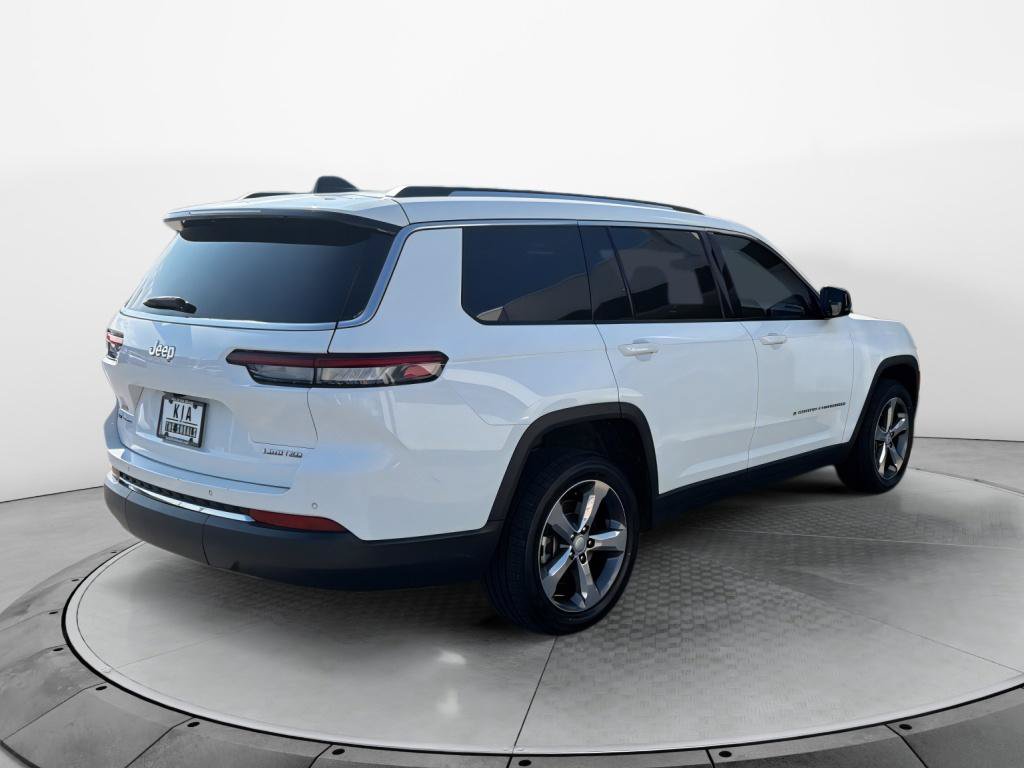 Used 2022 Jeep Grand Cherokee L Limited AWD/4WD image 4