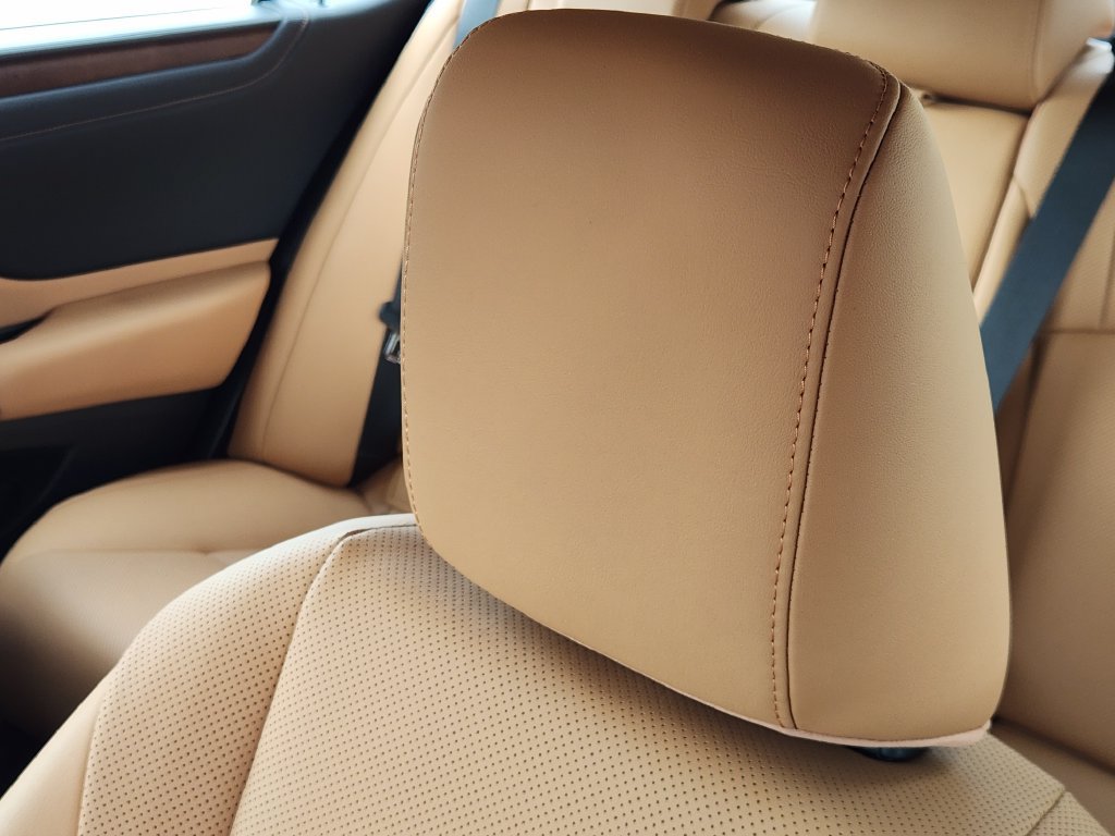 Certified 2025 Lexus ES 350 w/ Premium Package FWD image 24