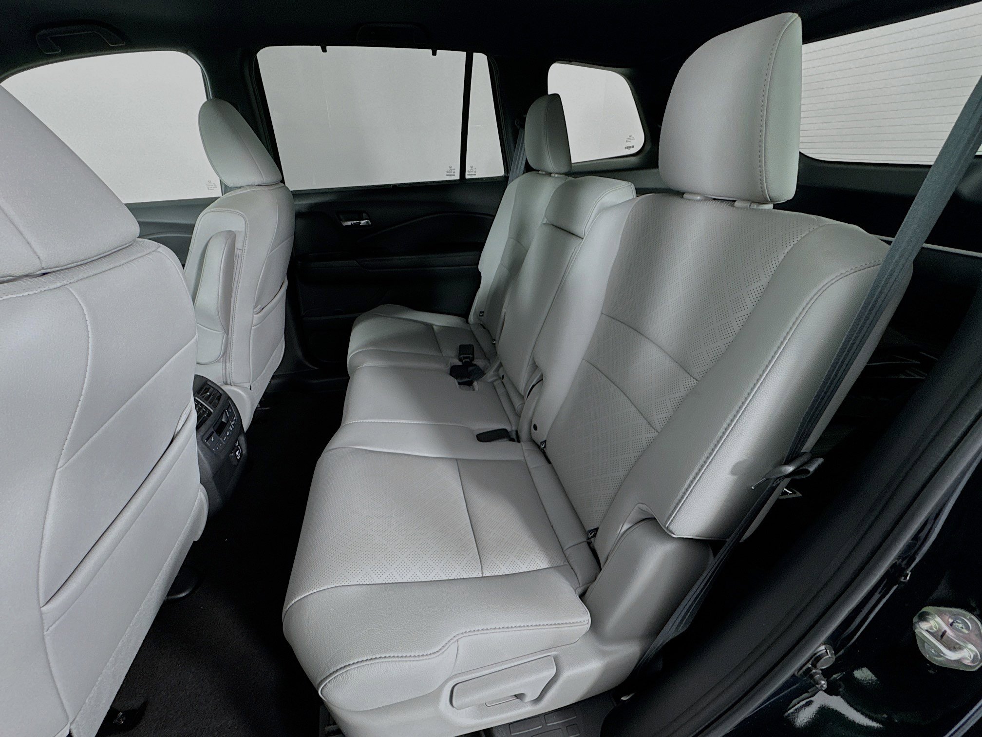 Certified 2019 Honda Passport Touring image 25