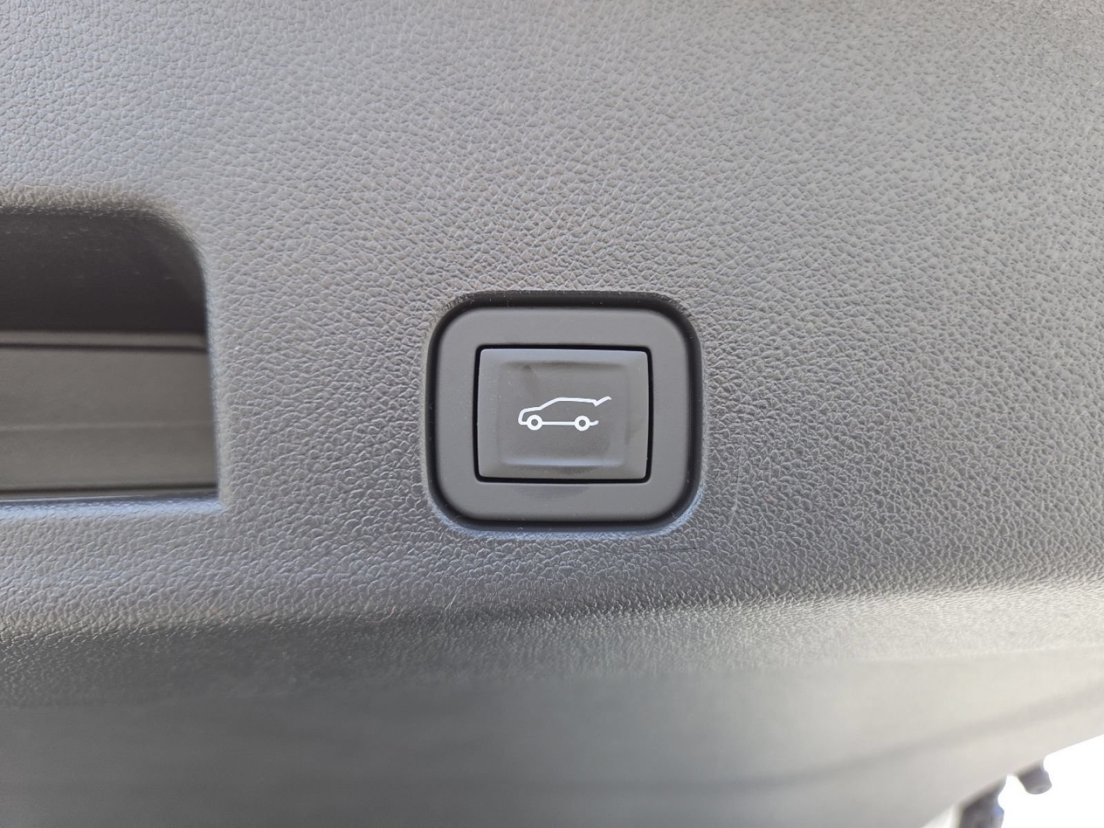 New 2026 GMC Acadia Elevation FWD image 23