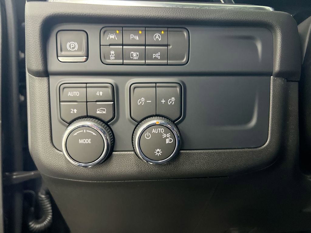New 2026 Chevrolet Tahoe LT image 19