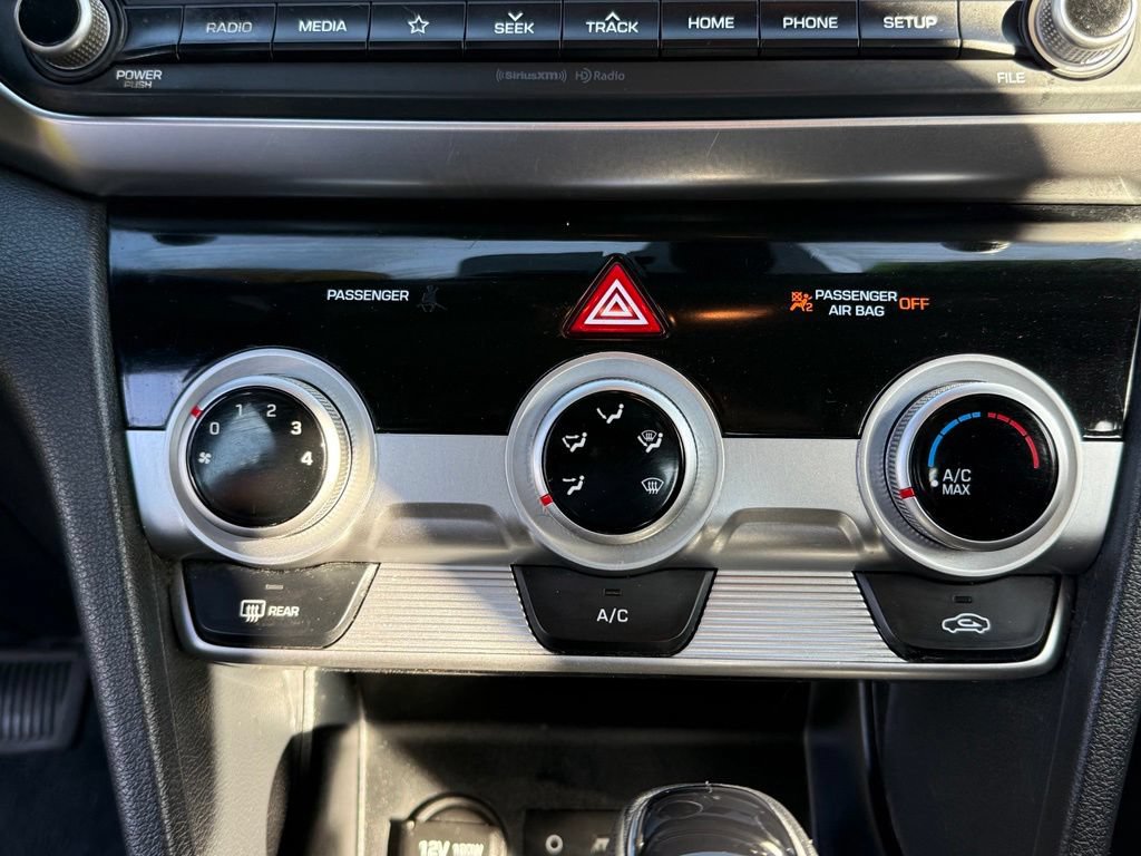 Used 2019 Hyundai Elantra SEL w/ Cargo Package FWD image 28