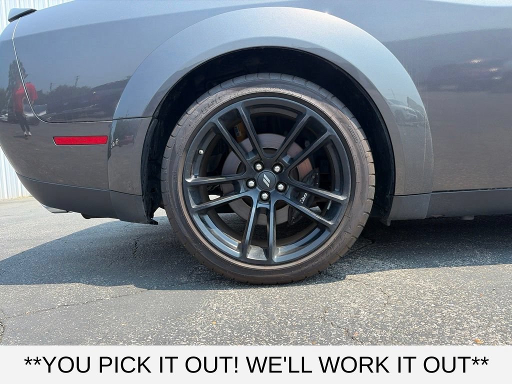 Used 2021 Dodge Challenger R/T Scat Pack RWD image 7