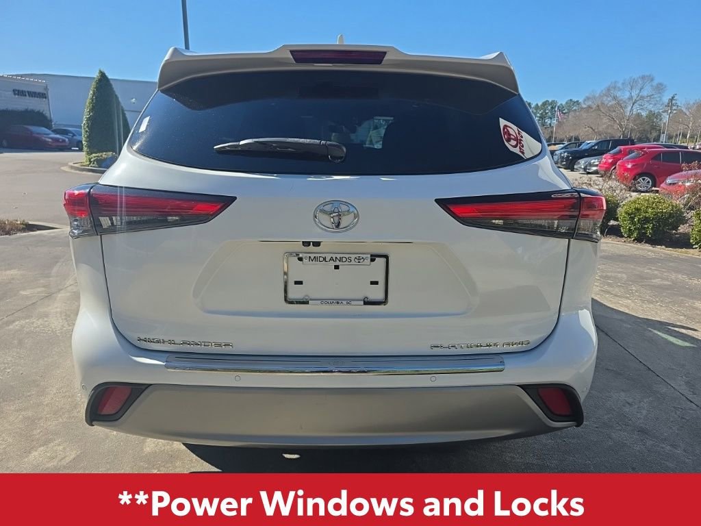 Used 2020 Toyota Highlander Platinum image 5