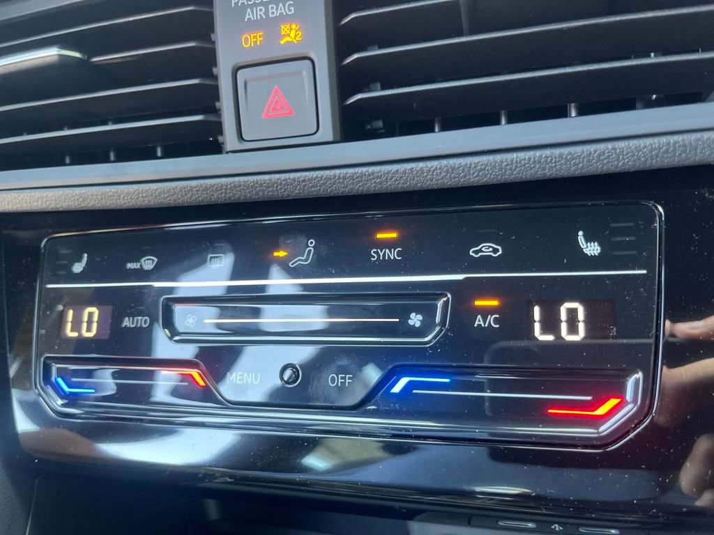 New 2025 Volkswagen Jetta Sport image 13