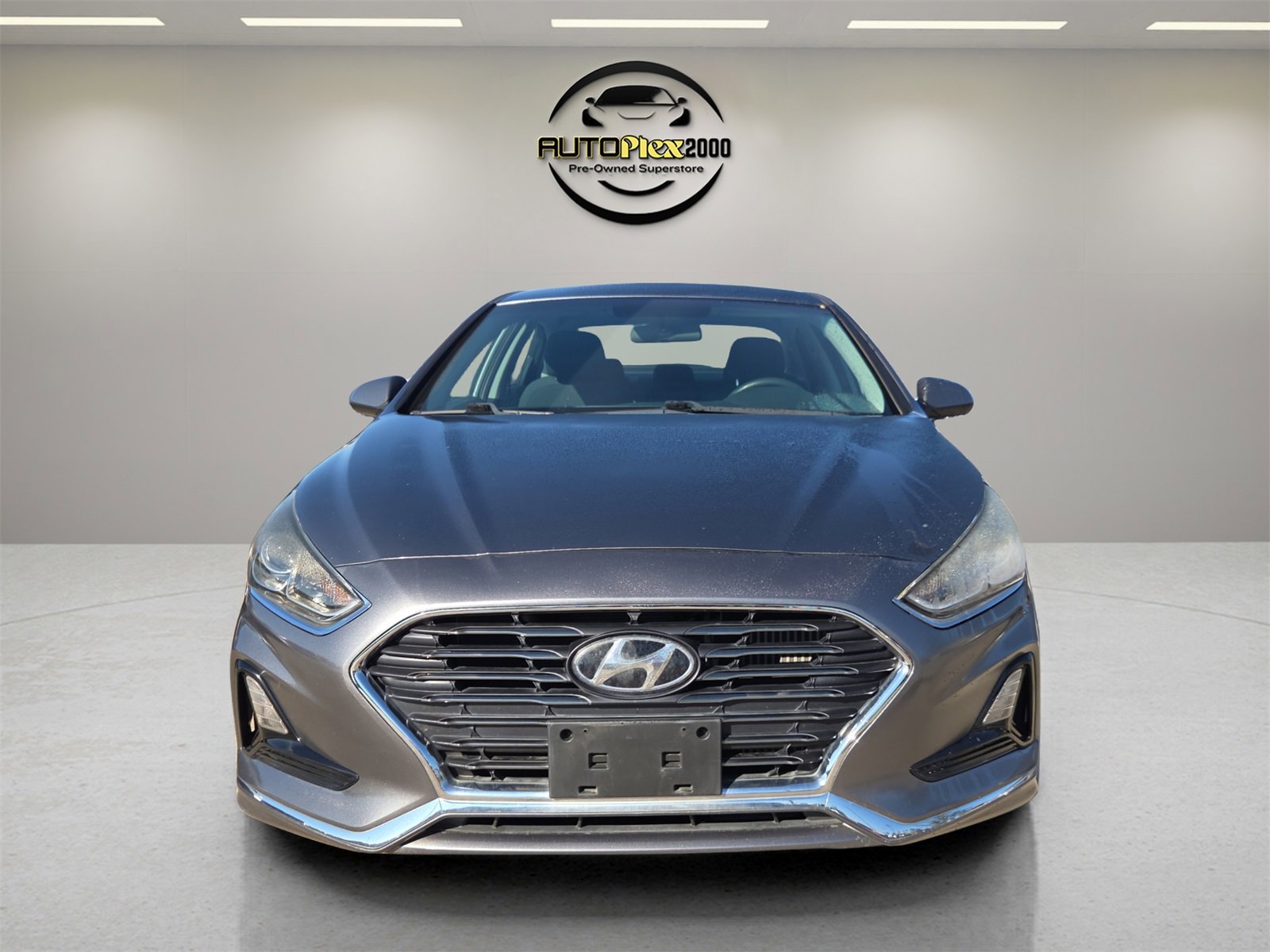 Used 2018 Hyundai Sonata ECO image 2
