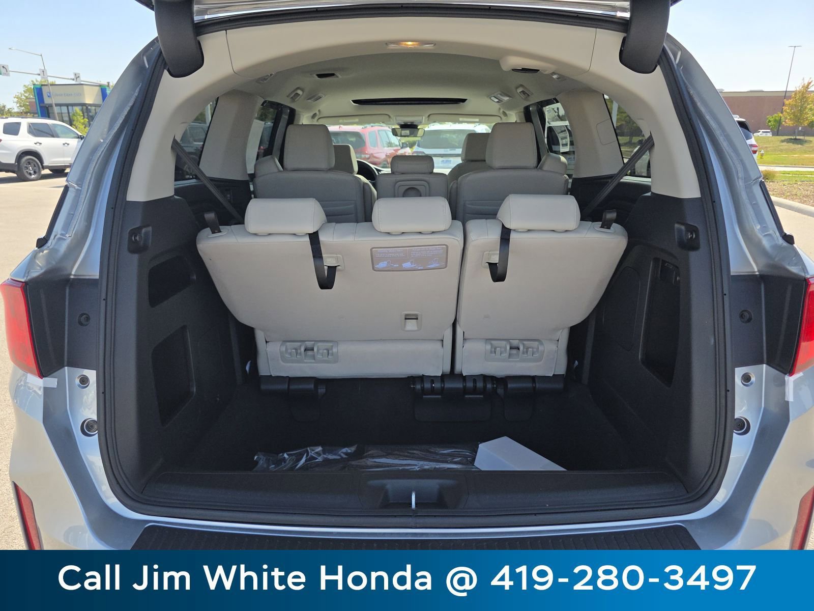 Certified 2026 Honda Odyssey EX-L image 17