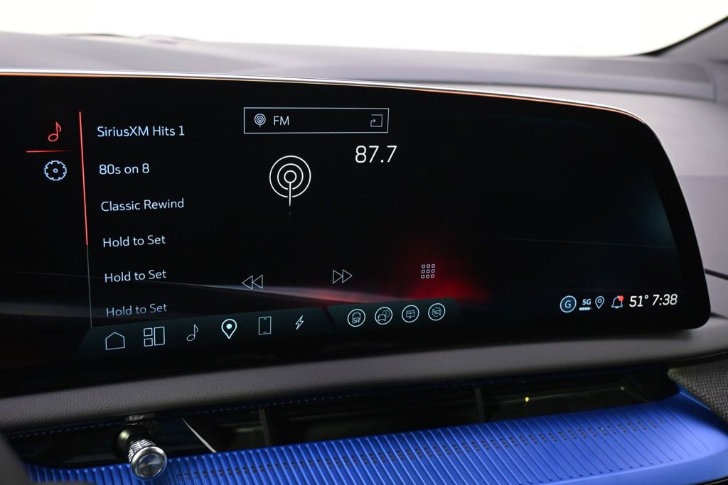 New 2026 Cadillac Optiq V image 30