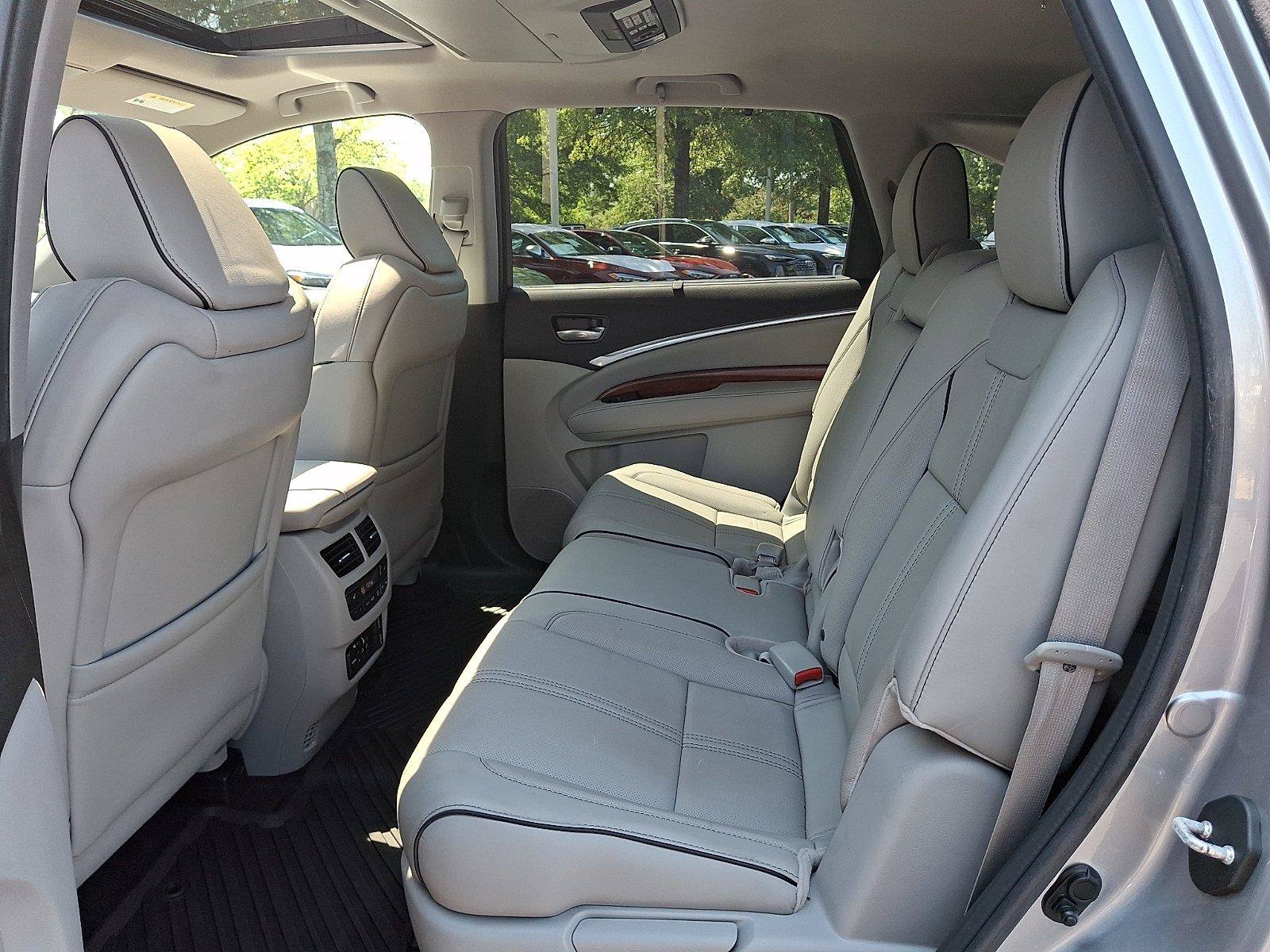 Used 2018 Acura MDX w/ Advance & Entertainment Pac AWD/4WD image 10