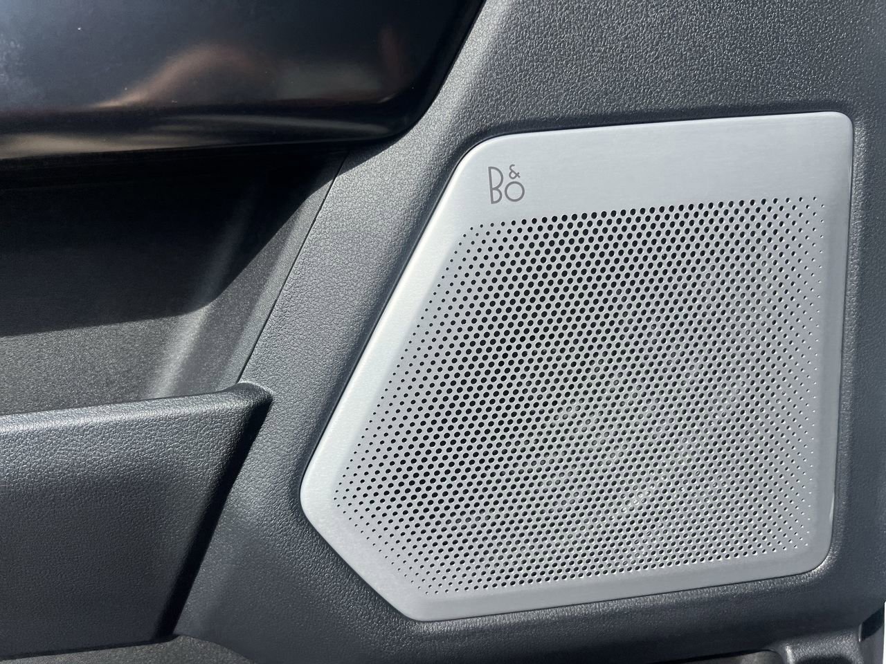 New 2026 Ford F250 Platinum w/ FX4 Off-Road Package image 18