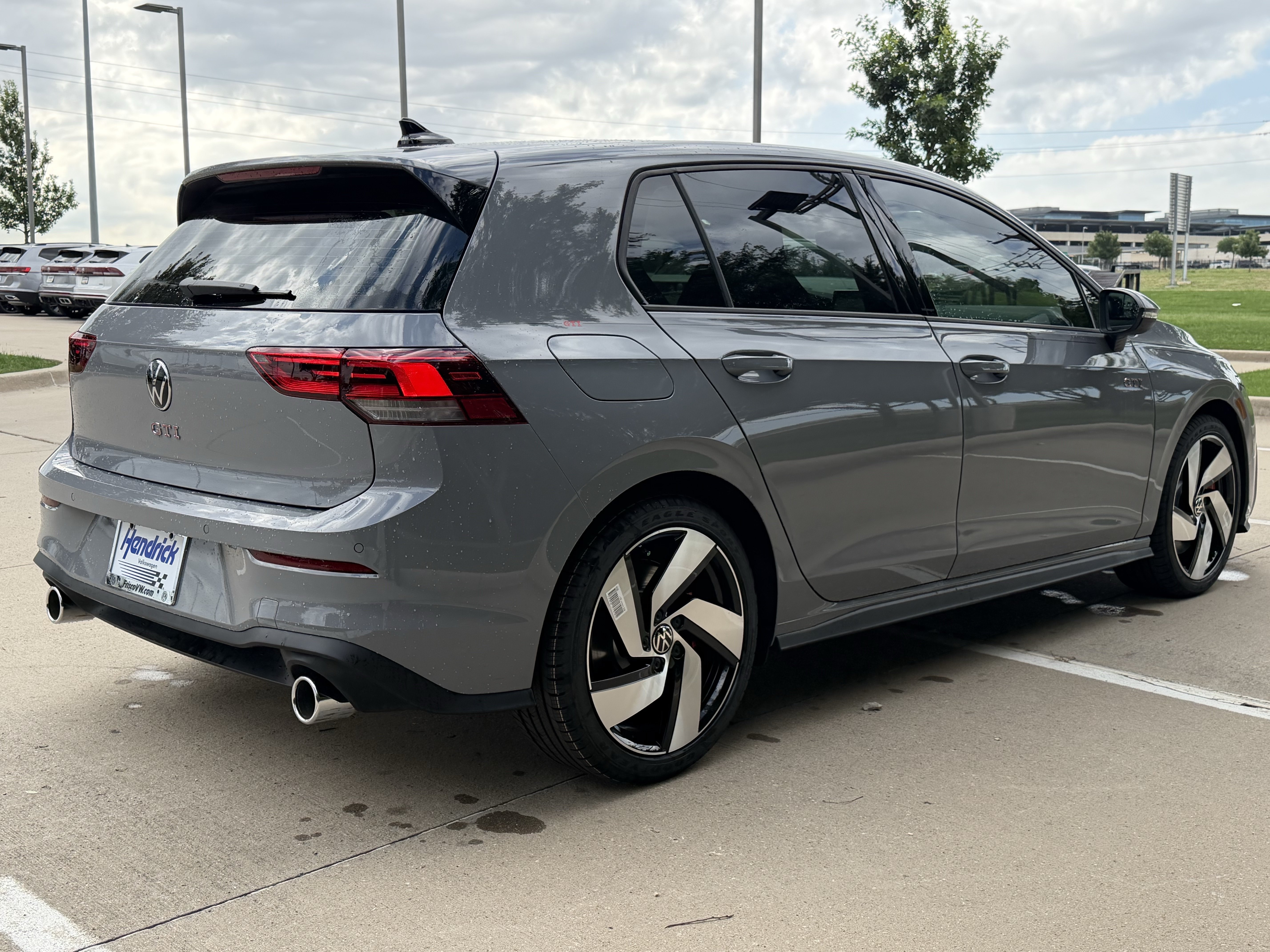 New 2026 Volkswagen Golf SE FWD image 5