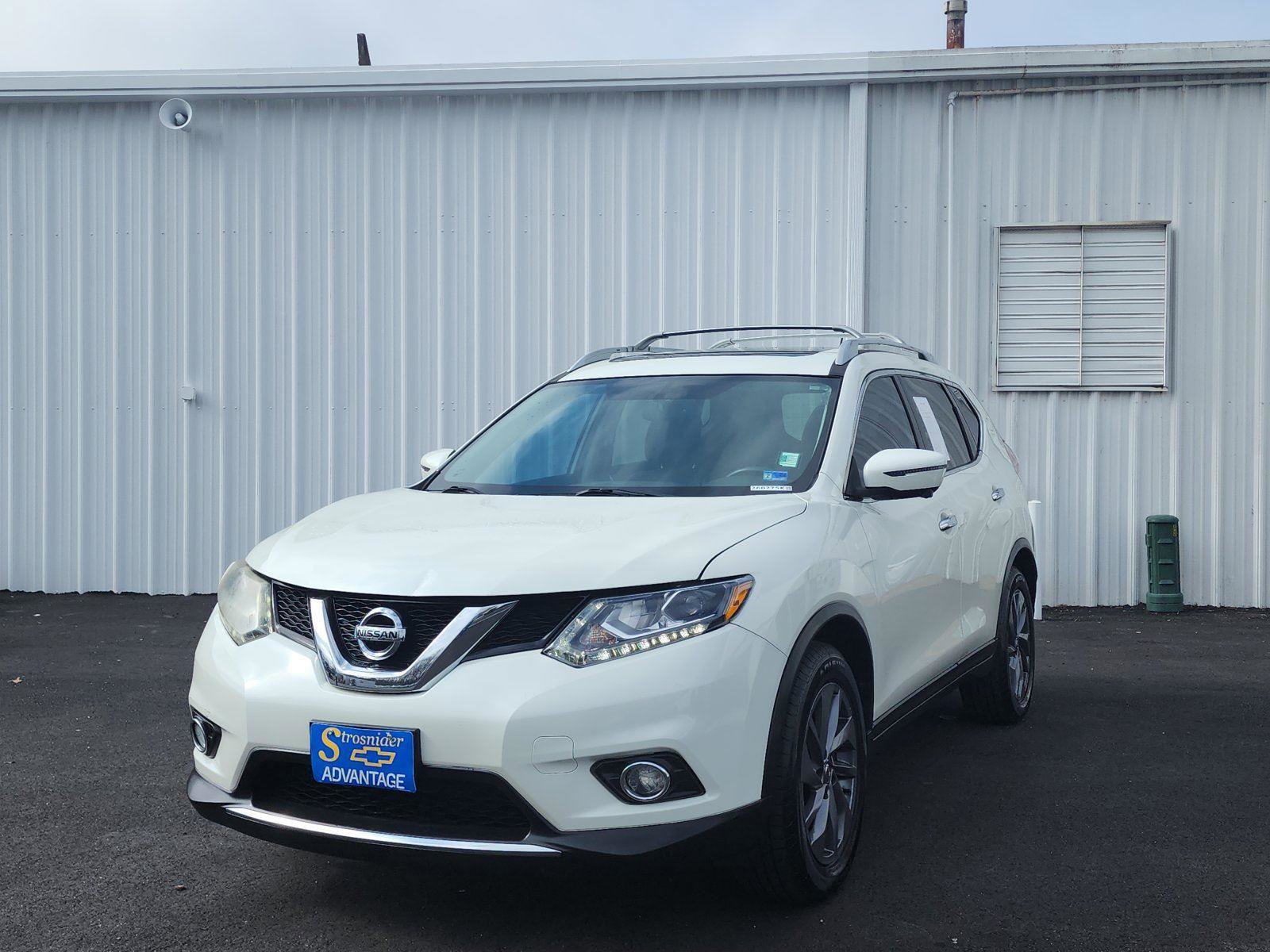 Used 2016 Nissan Rogue SL w/ SL Premium Package image 1