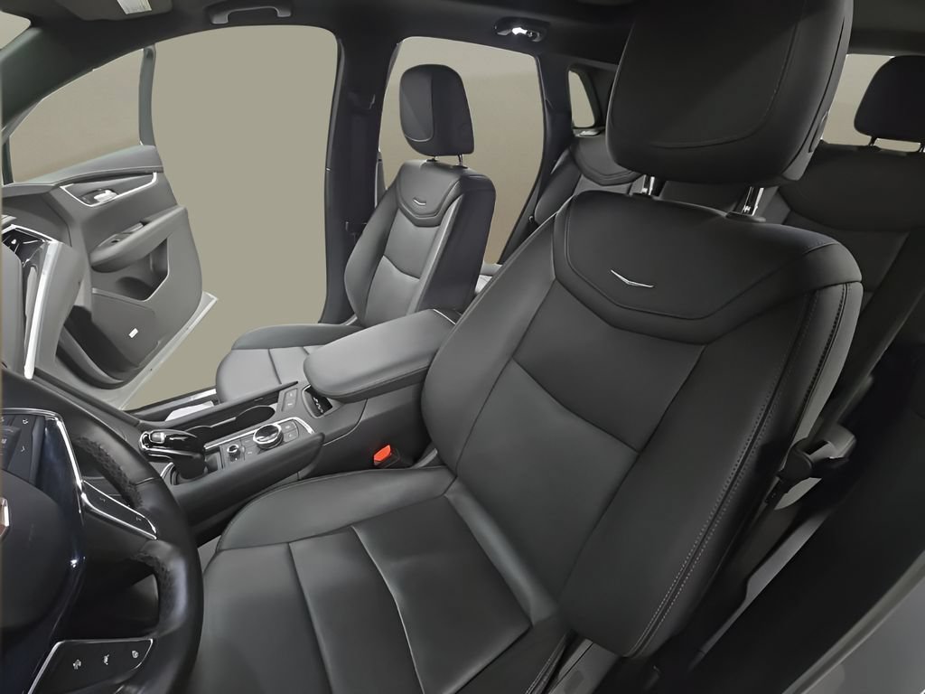 Used 2020 Cadillac XT5 Premium Luxury AWD/4WD image 14