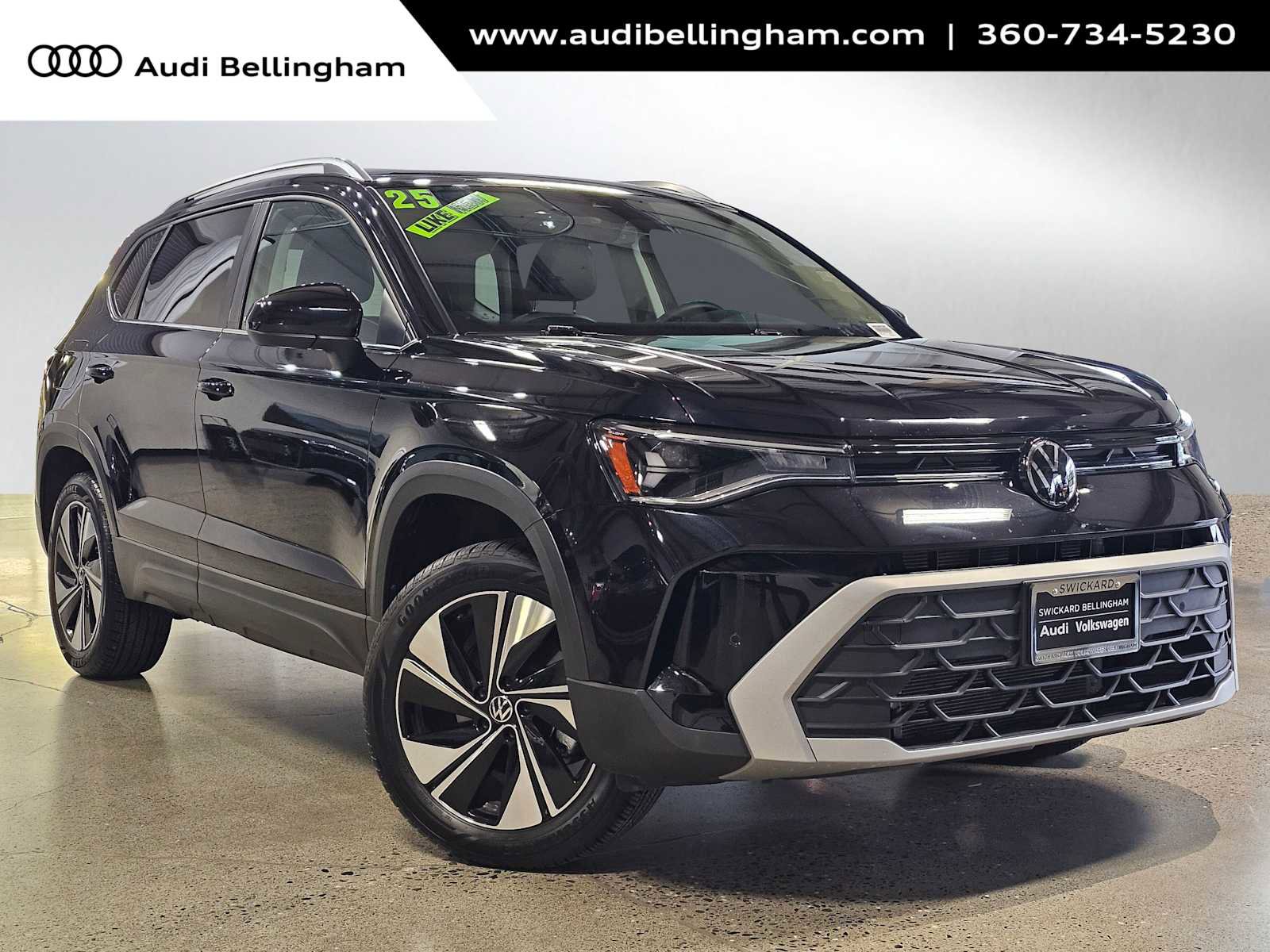 Used 2025 Volkswagen Taos SE w/ Panoramic Sunroof Package