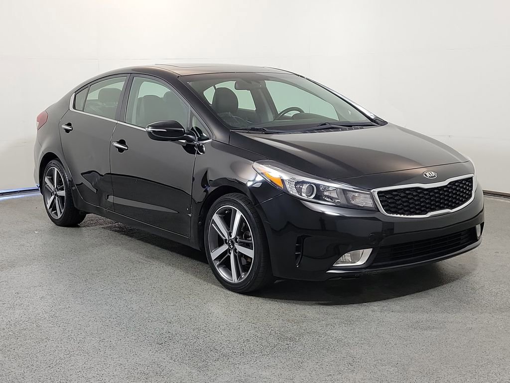 Used 2017 Kia Forte EX w/ EX Premium Plus Package FWD image 2