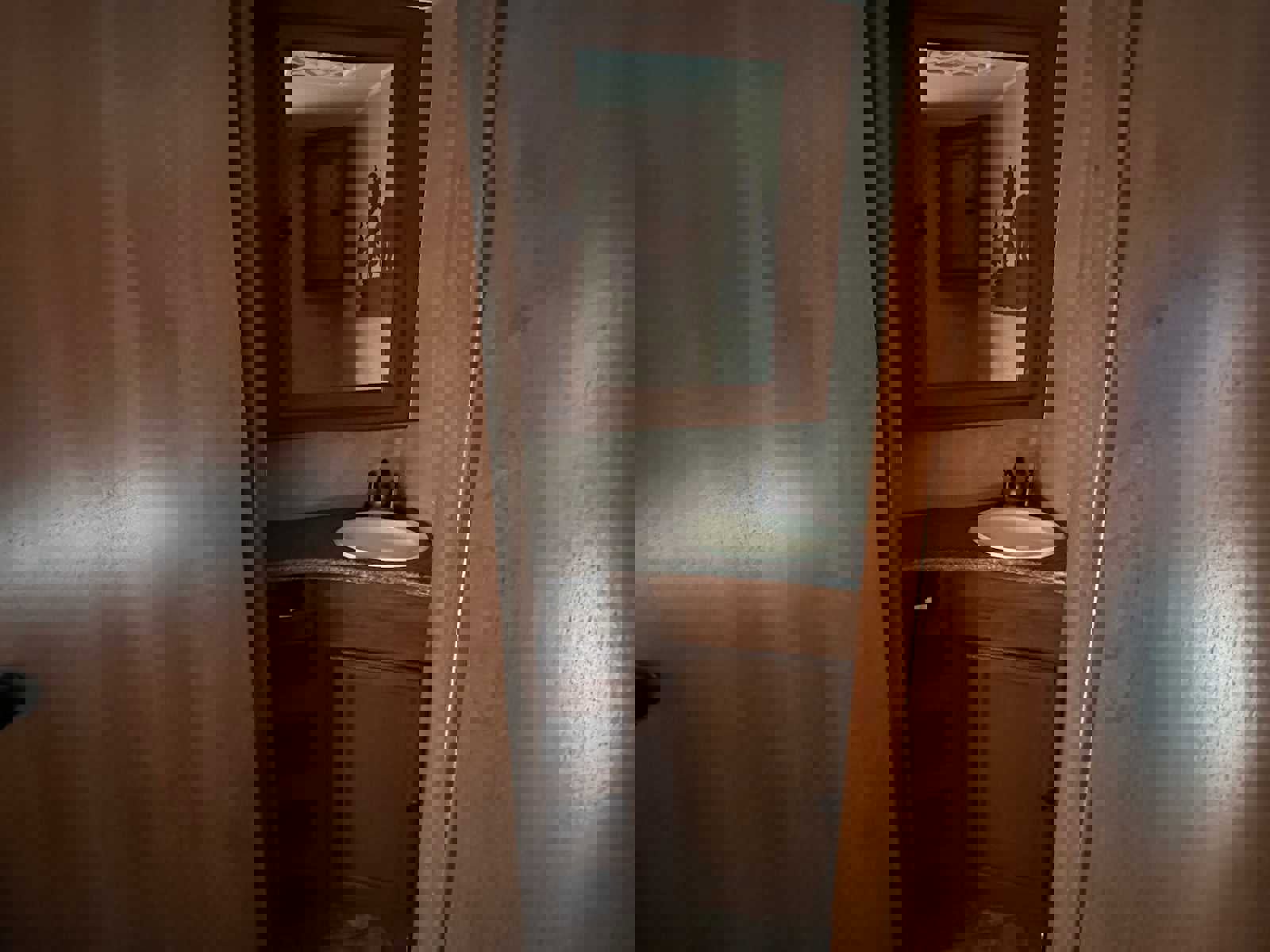 Used 2014 Chevrolet Express 4500 w/ RV Package image 26