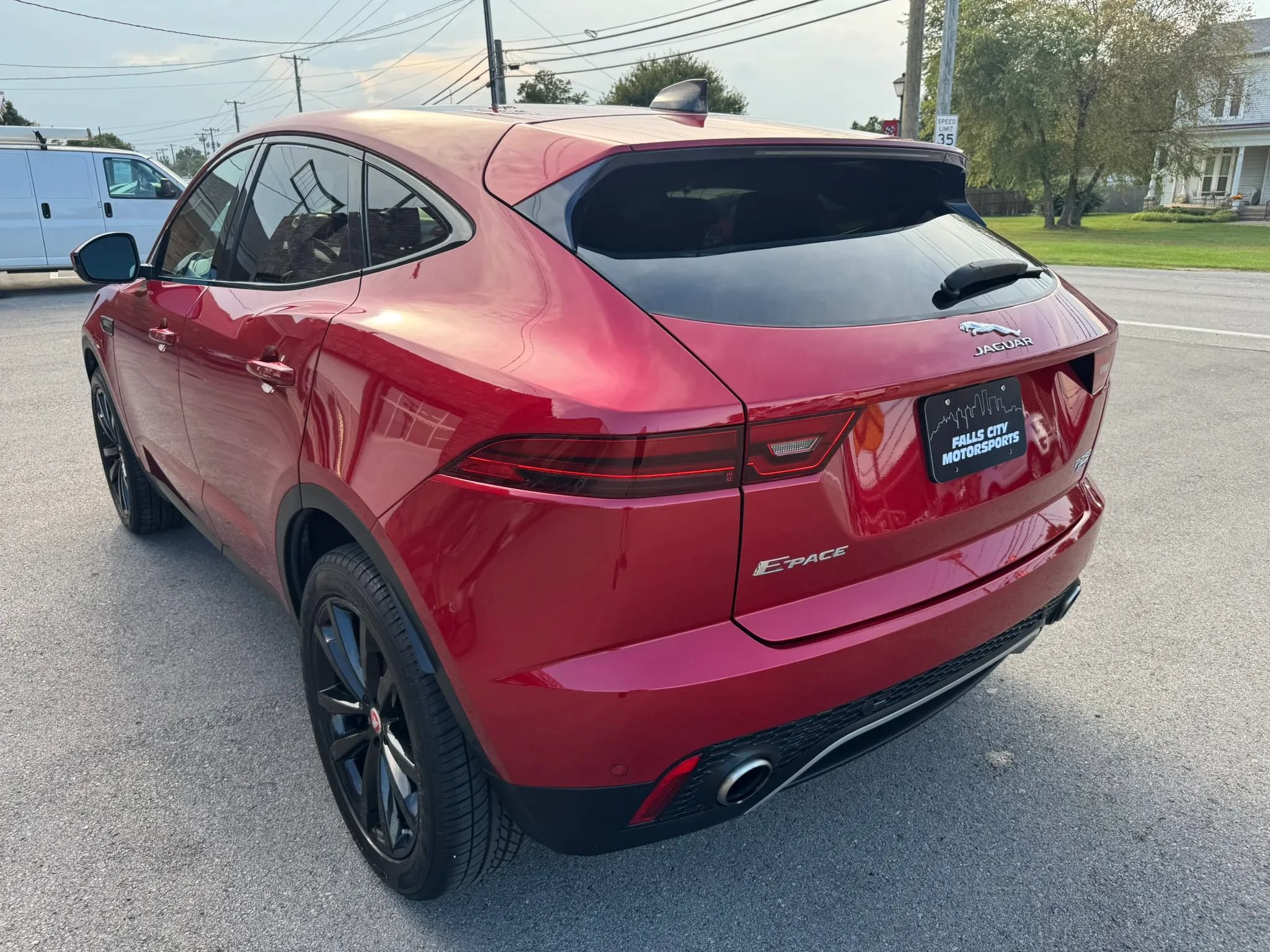 Used 2020 Jaguar E-PACE SE AWD/4WD image 10