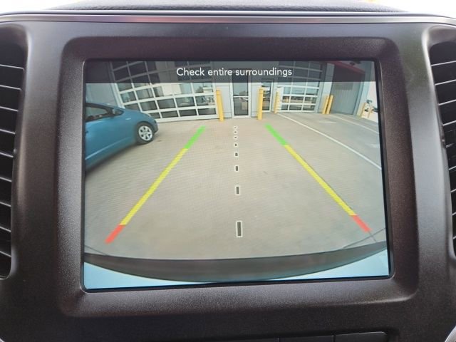 Used 2021 Jeep Cherokee Trailhawk w/ Comfort/Convenience Group image 19