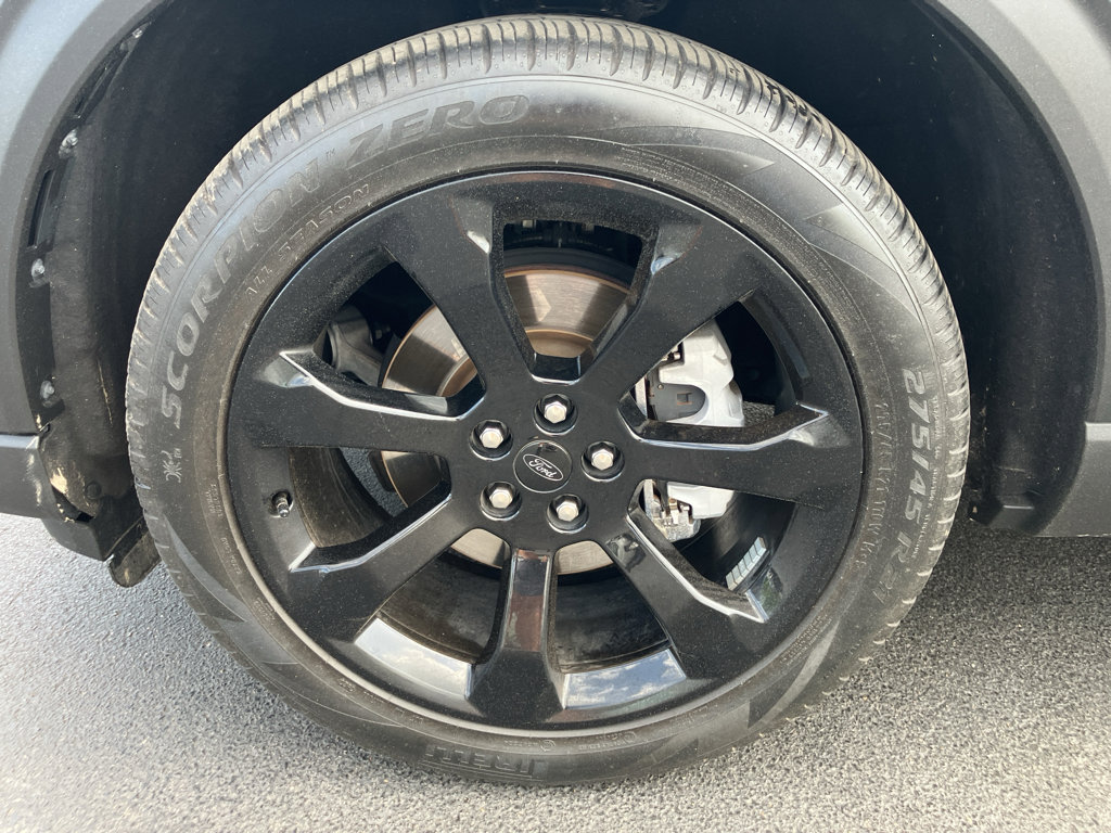 Certified 2023 Ford Explorer ST-Line w/ Class IV Trailer Tow Package AWD/4WD image 11