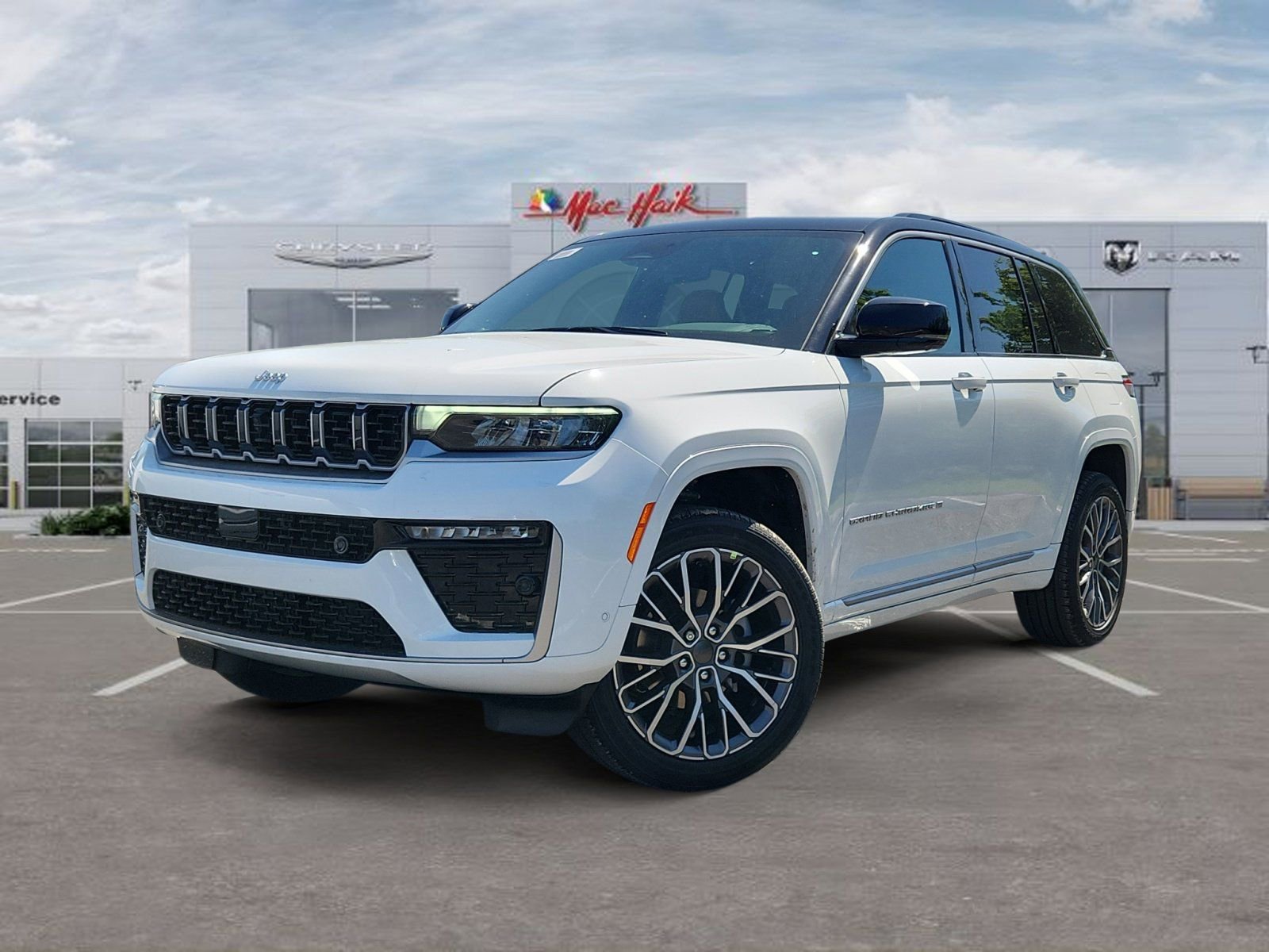 New 2026 Jeep Grand Cherokee Summit AWD/4WD image 1