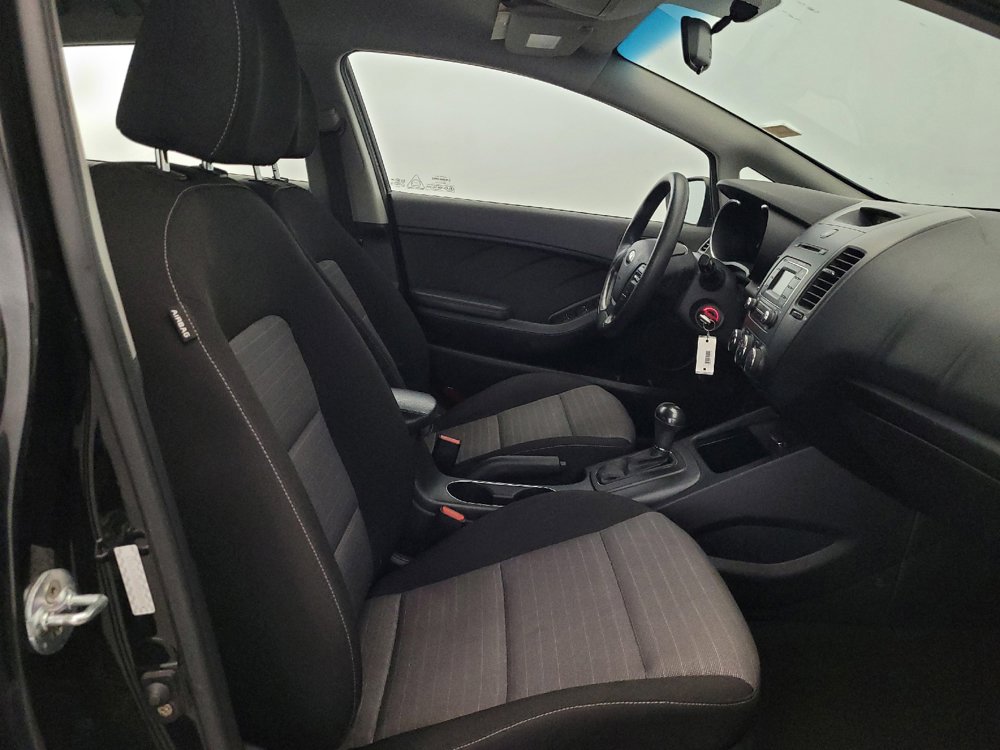 Used 2016 Kia Forte LX FWD image 21
