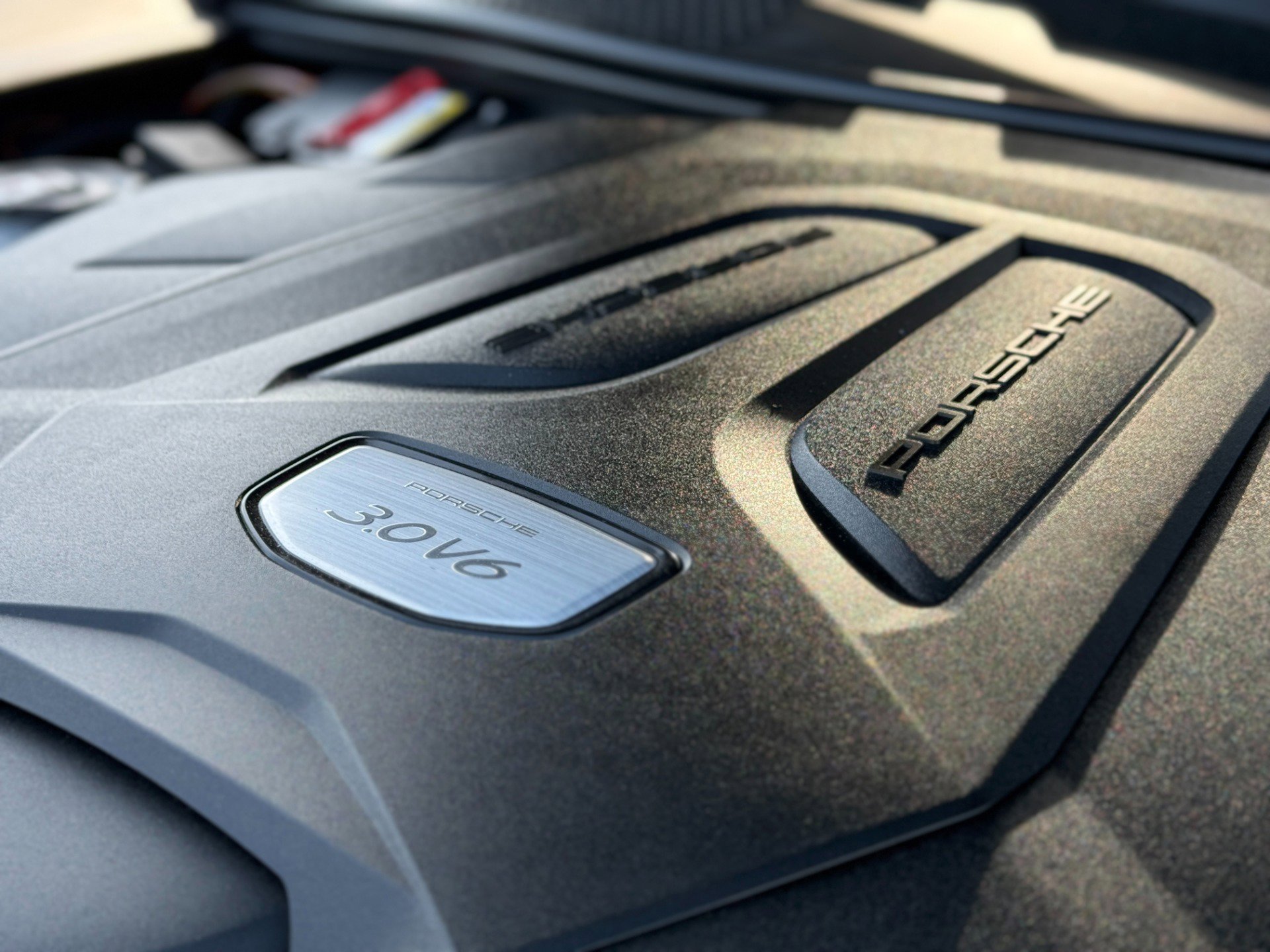 Used 2022 Porsche Cayenne Platinum Edition image 51