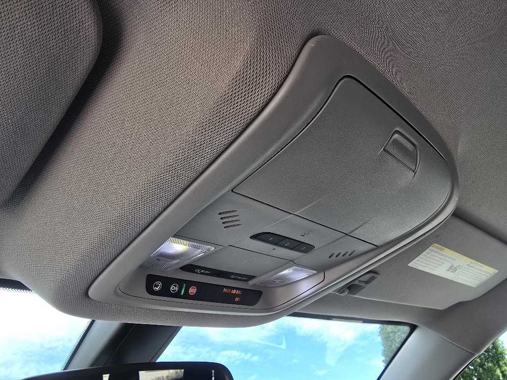 Used 2018 GMC Acadia SLT AWD/4WD image 26
