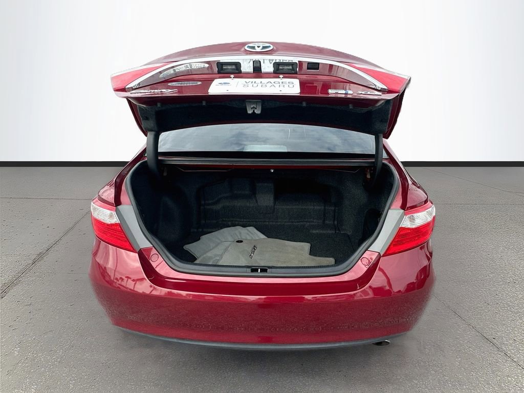 Used 2017 Toyota Camry XLE FWD image 26