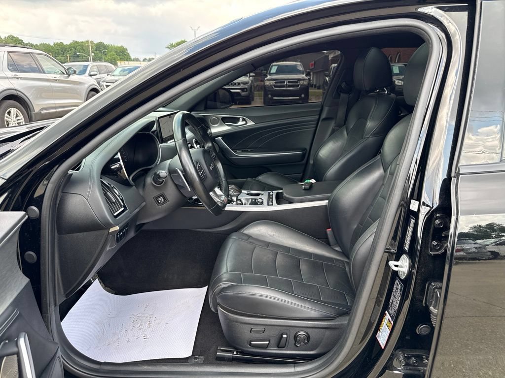 Used 2022 Kia Stinger GT2 RWD image 29